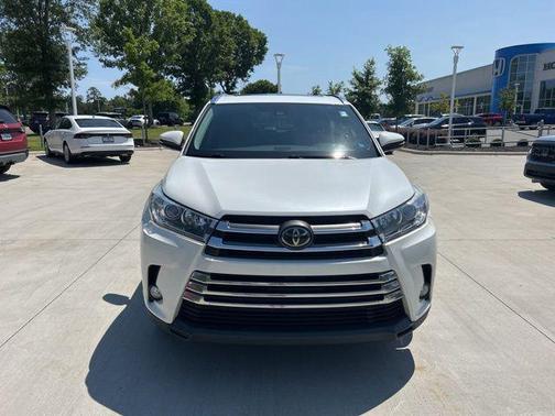 2017 Toyota Highlander Limited
