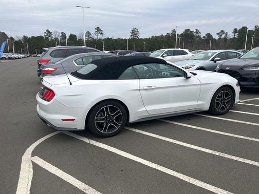 2020 Ford Mustang EcoBoost Premium
