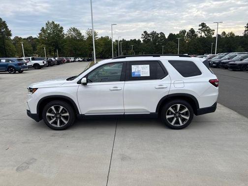 2023 Honda Pilot AWD Elite