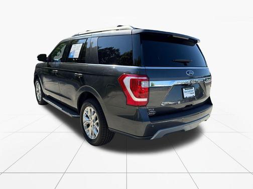 Magnetic Metallic 2021 Ford Expedition XLT
