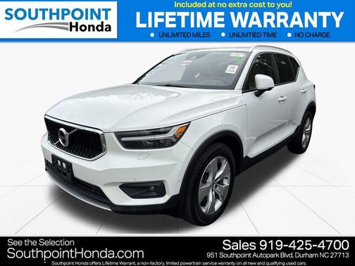 2019 Volvo XC40 T5 Momentum