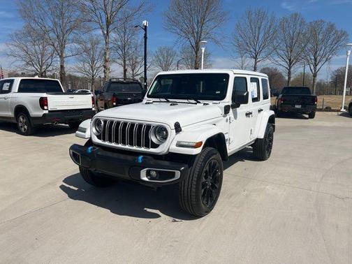 2024 Jeep Wrangler 4xe Sahara