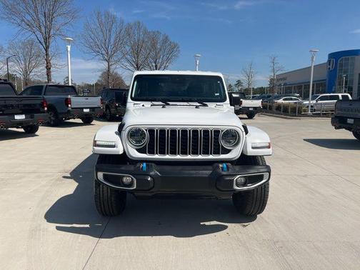 2024 Jeep Wrangler 4xe Sahara