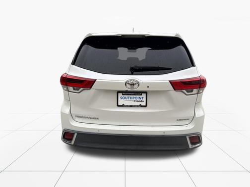 2017 Toyota Highlander Limited