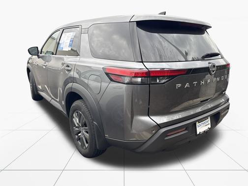 2024 Nissan Pathfinder S 4WD