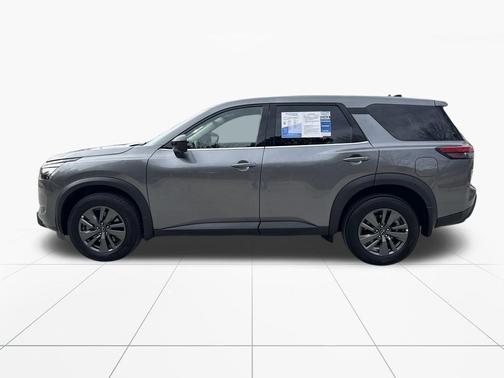2024 Nissan Pathfinder S 4WD
