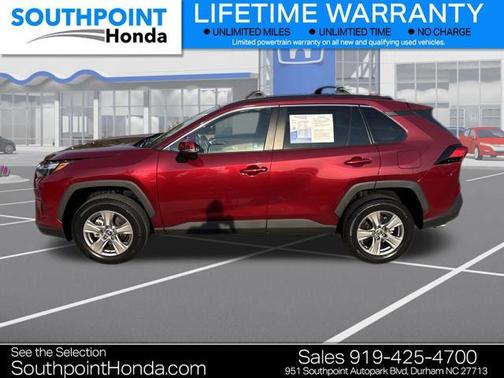 2022 Toyota RAV4 XLE