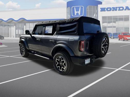 2022 Ford Bronco Outer Banks