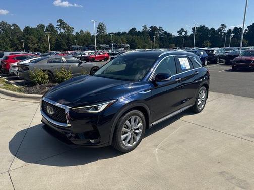 2022 INFINITI QX50 LUXE