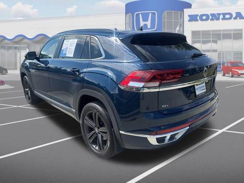 2022 Volkswagen Atlas Cross Sport 2.0T SEL