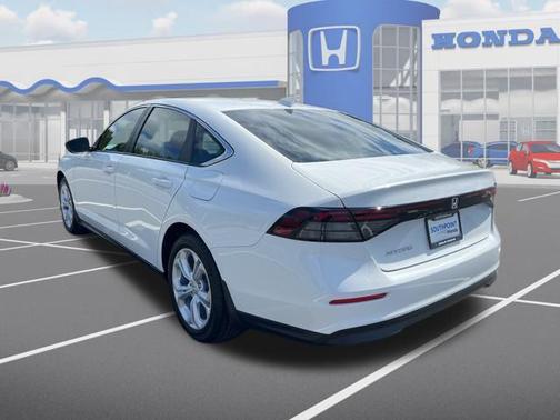 2025 Honda Accord LX 1.5T