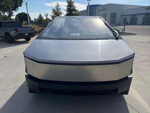 2025 Tesla Cybertruck All-Wheel Drive