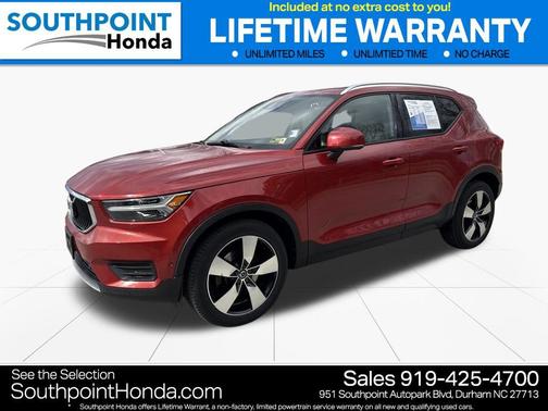 2019 Volvo XC40 T5 Momentum