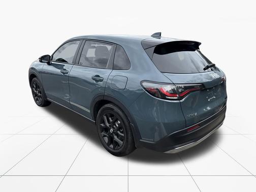 2025 Honda HR-V 2WD Sport