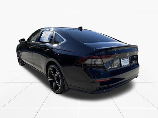 Nh-731p/Crystal 2025 Honda Accord Hybrid Sport