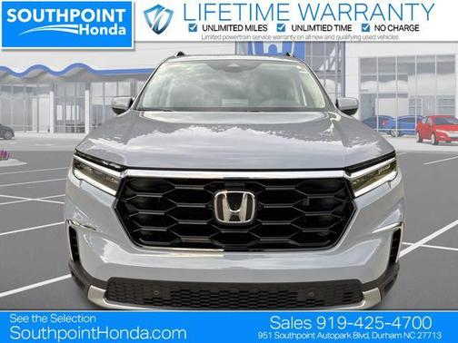 2025 Honda Pilot Touring 8-Passenger