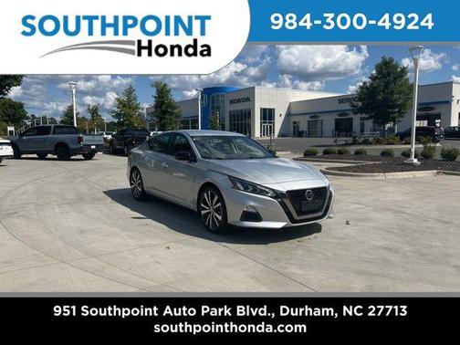2022 Nissan Altima SR FWD