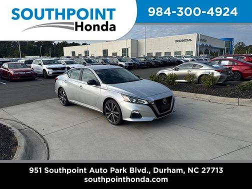 2022 Nissan Altima SR FWD