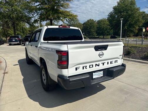 2023 Nissan Frontier S