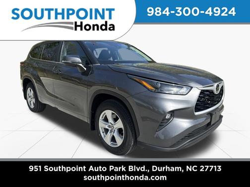 Magnetic Gray Metallic 2023 Toyota Highlander LE