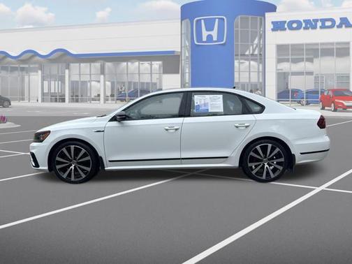 2018 Volkswagen Passat 3.6L V6 GT