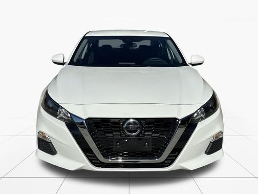 2022 Nissan Altima S FWD