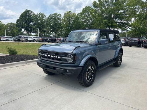 2023 Ford Bronco Outer Banks