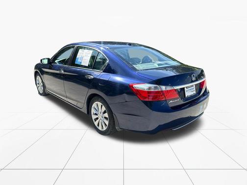 Still Night Pearl 2015 Honda Accord EX-L