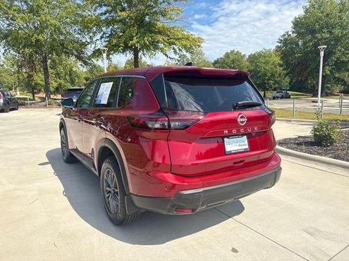 2025 Nissan Rogue S
