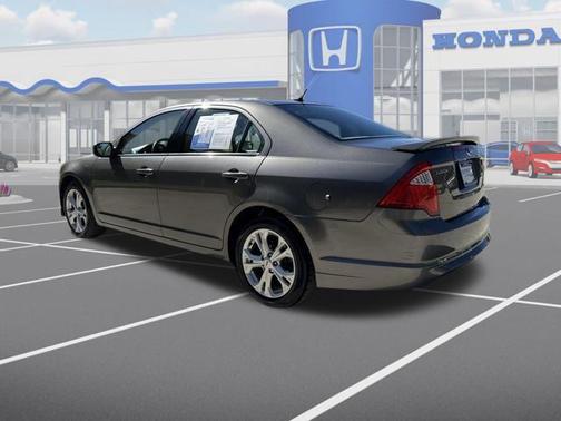 2012 Ford Fusion SE