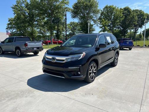 2022 Honda Pilot AWD Elite