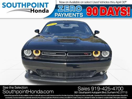 Pitch Black Clearcoat 2021 Dodge Challenger R/T