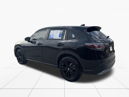 2026 Honda HR-V 2WD Sport