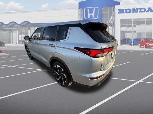 2022 Mitsubishi Outlander ES 2.5 2WD