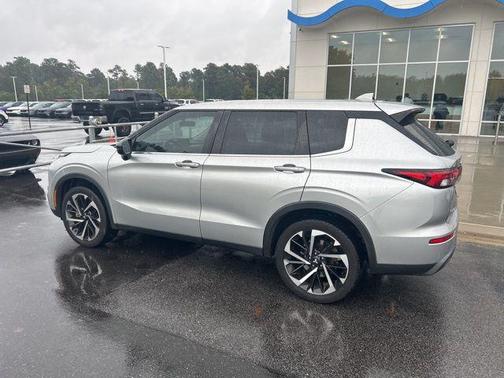2022 Mitsubishi Outlander ES 2.5 2WD