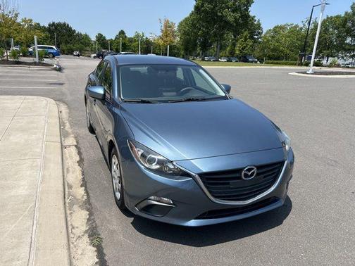 2016 Mazda Mazda3 i Sport