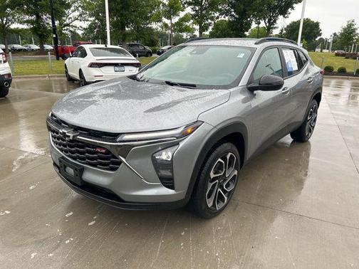 2025 Chevrolet Trax FWD 2RS