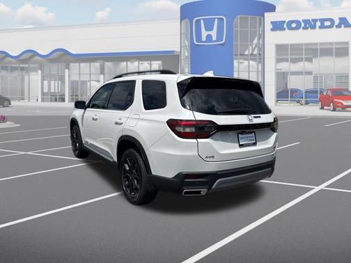 2025 Honda Pilot Touring 8-Passenger