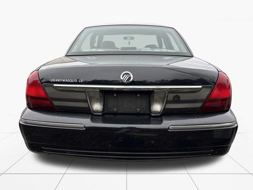 2010 Mercury Grand Marquis LS (Fleet Only)