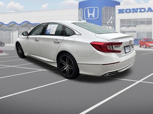 2022 Honda Accord Touring 2.0T