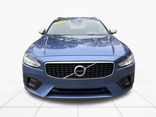 2018 Volvo V90 T5 R-Design