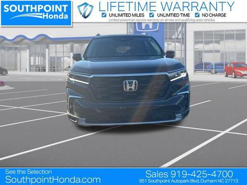 2025 Honda Pilot Touring 8-Passenger