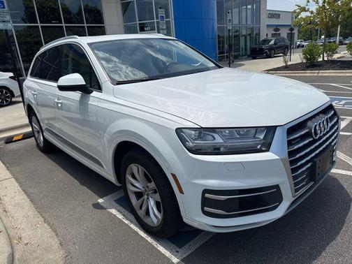 2019 Audi Q7 55 Premium Plus