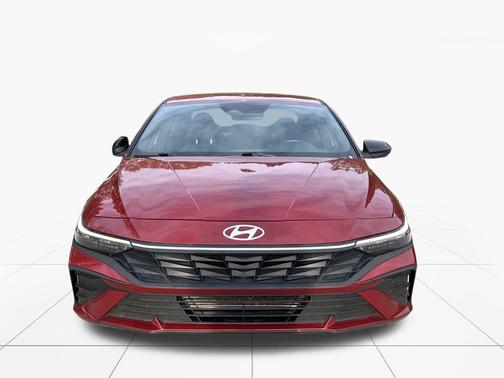 2025 Hyundai ELANTRA Sport