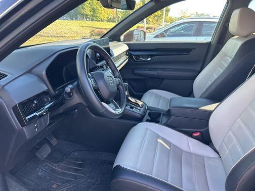 2023 Honda CR-V Hybrid Sport Touring AWD
