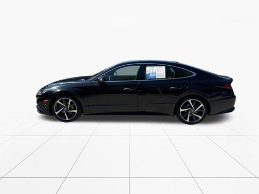 Onyx Black 2023 Hyundai SONATA SEL Plus