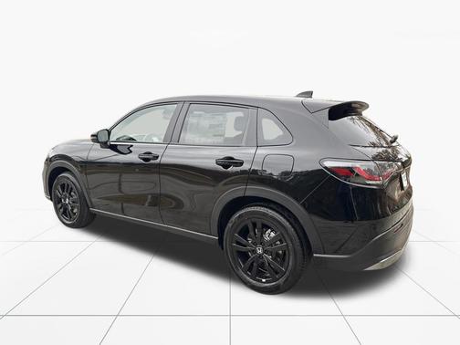 2026 Honda HR-V 2WD Sport