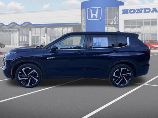 2023 Mitsubishi Outlander PHEV SE S-AWC
