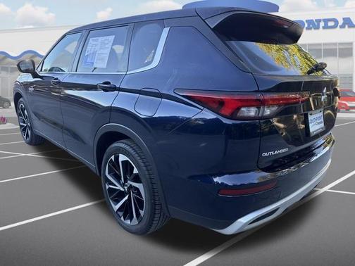 2023 Mitsubishi Outlander PHEV SE S-AWC
