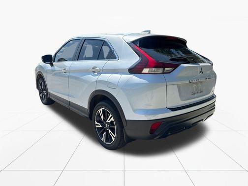 White Diamond 2024 Mitsubishi Eclipse Cross SE